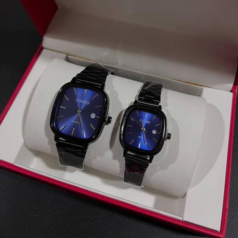 couple watch 